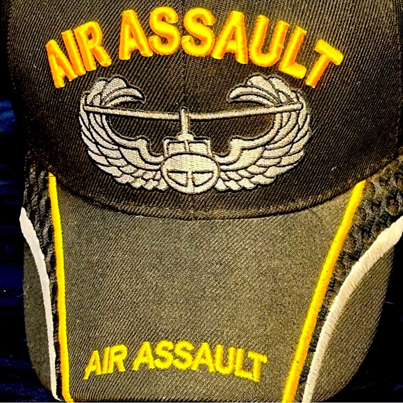 Air Assault hat.  NEW!! - Picture 2 of 4